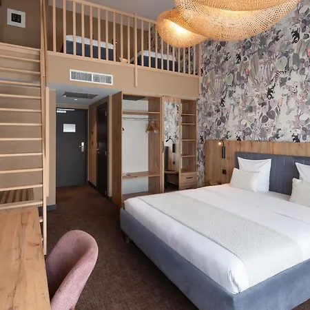 Le 830 Hotel