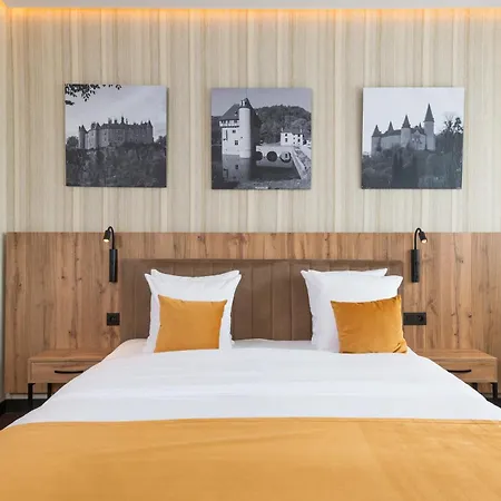 Hotel Le 830 4*