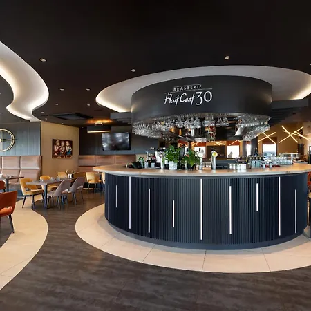 Le 830 Hotel